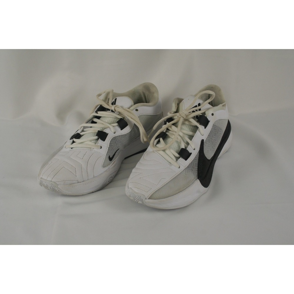 Nike Zoom Freak 5 TB 'White Black' Size 7.5 DZ2946-100 Used